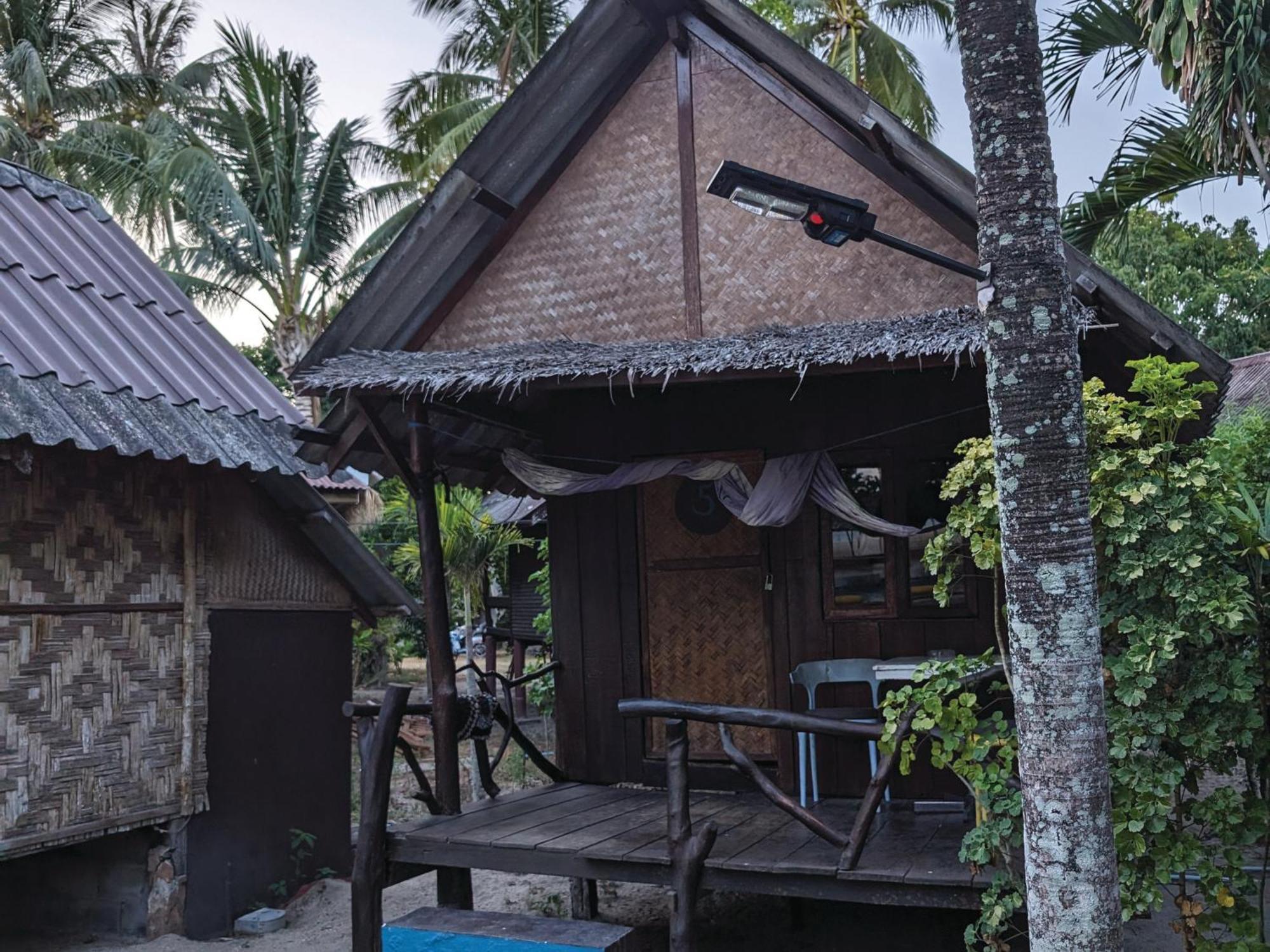 Munchies Bungalows บ้านใต้ ภายนอก รูปภาพ